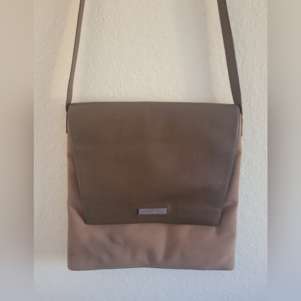 Tumi Emeline City Flap Brown Crossbody Shoulder Messenger Bag  Leather/Nylon.